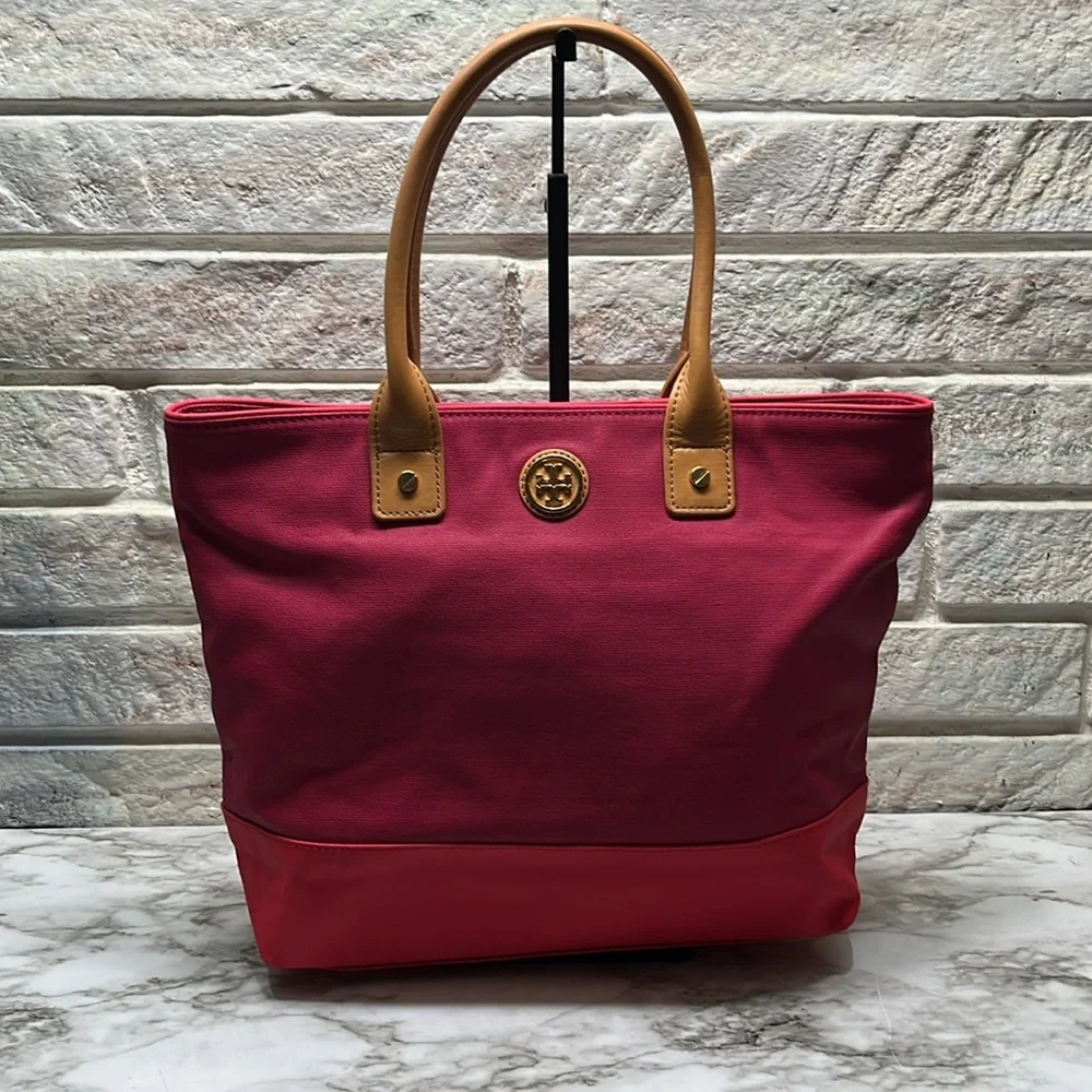 TORY BURCH LEATHER AND CANVAS TOTE BAG IN EUC - Picture 2 of 15